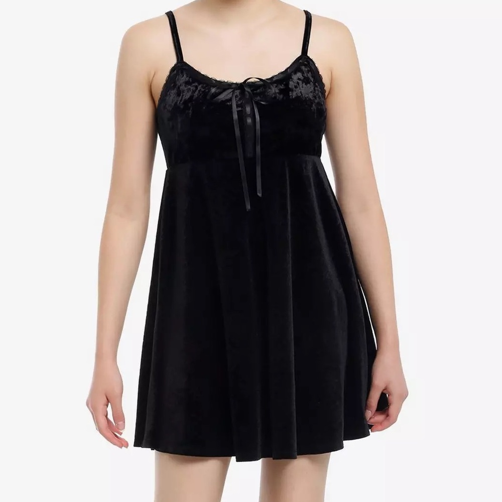 Cosmic Aura Witch‎ Symbol Debossed Velvet Cami Dress Hot Topic